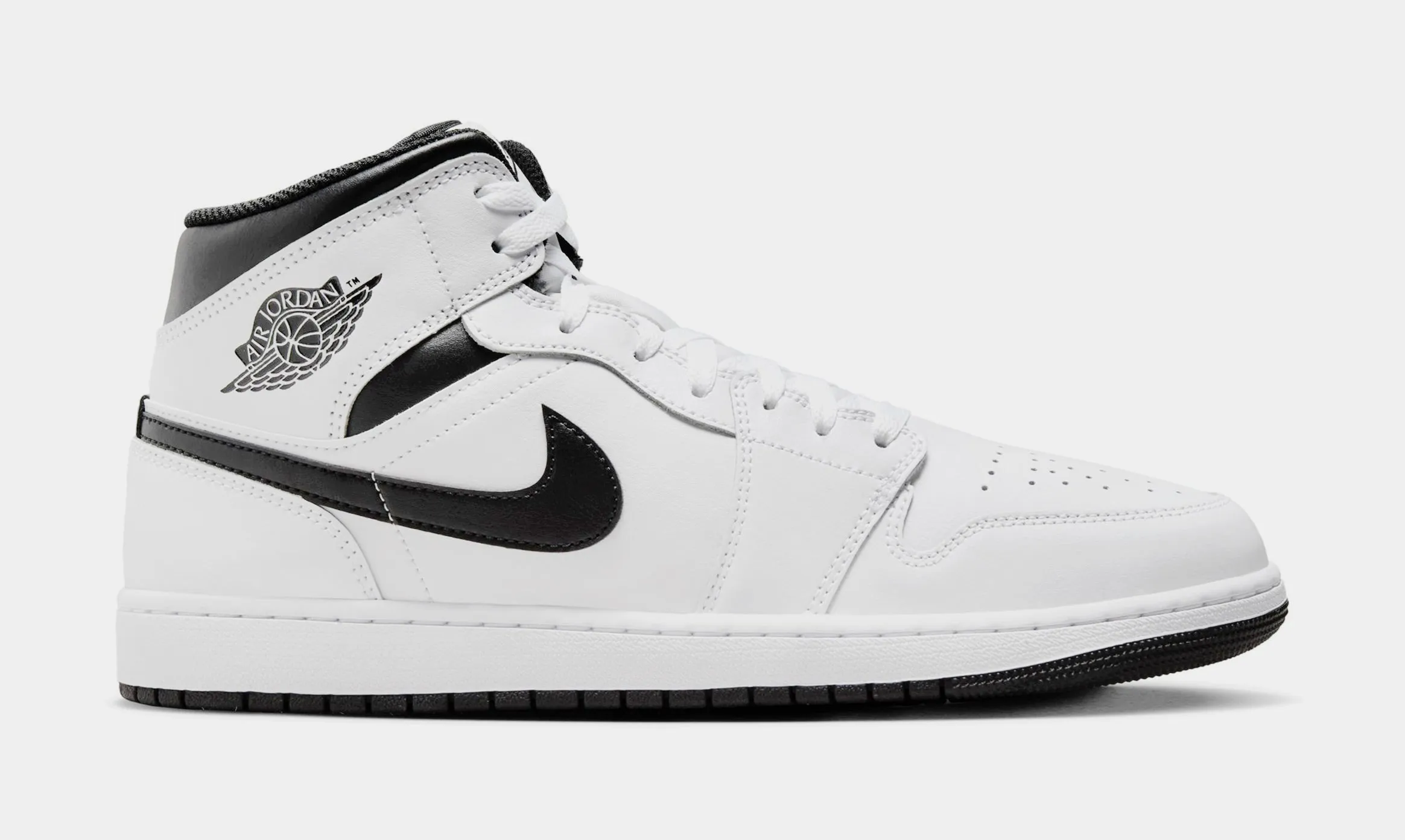 Air Jordan 1 Mid Mens Basketball Shoes (White/Black)