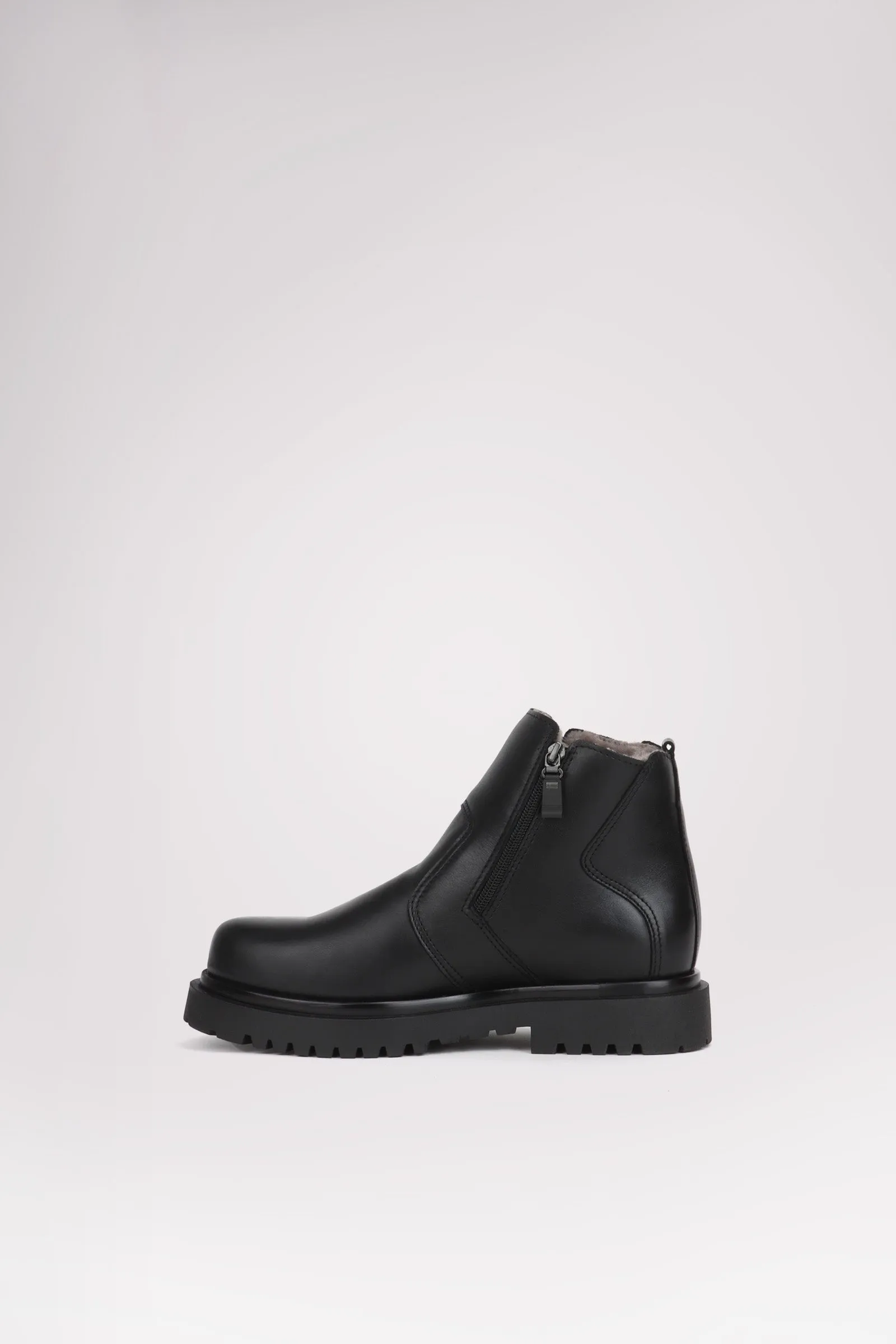 Stylish 2.0 Mens Classic Ankle Boot