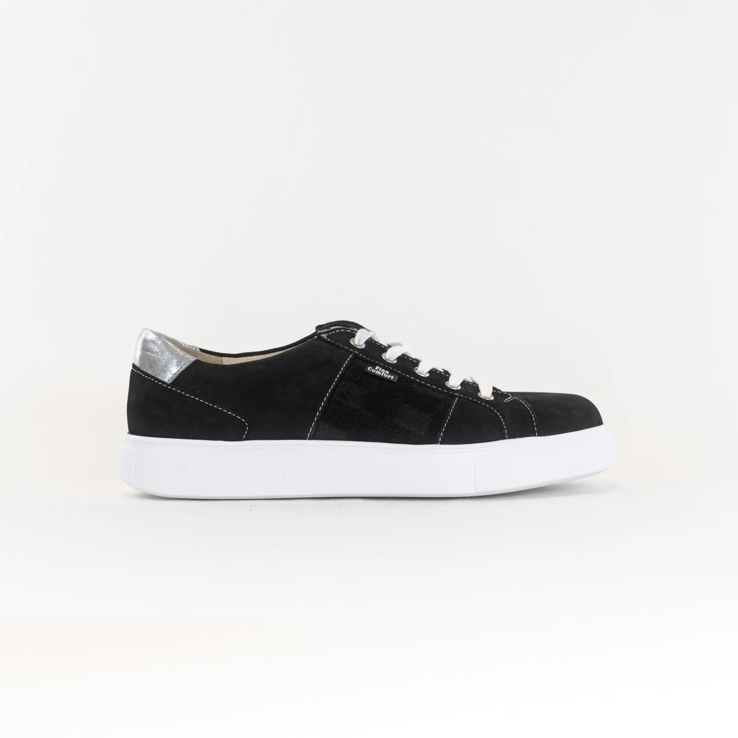 Finn Comfort Omaha (Women's) - Black