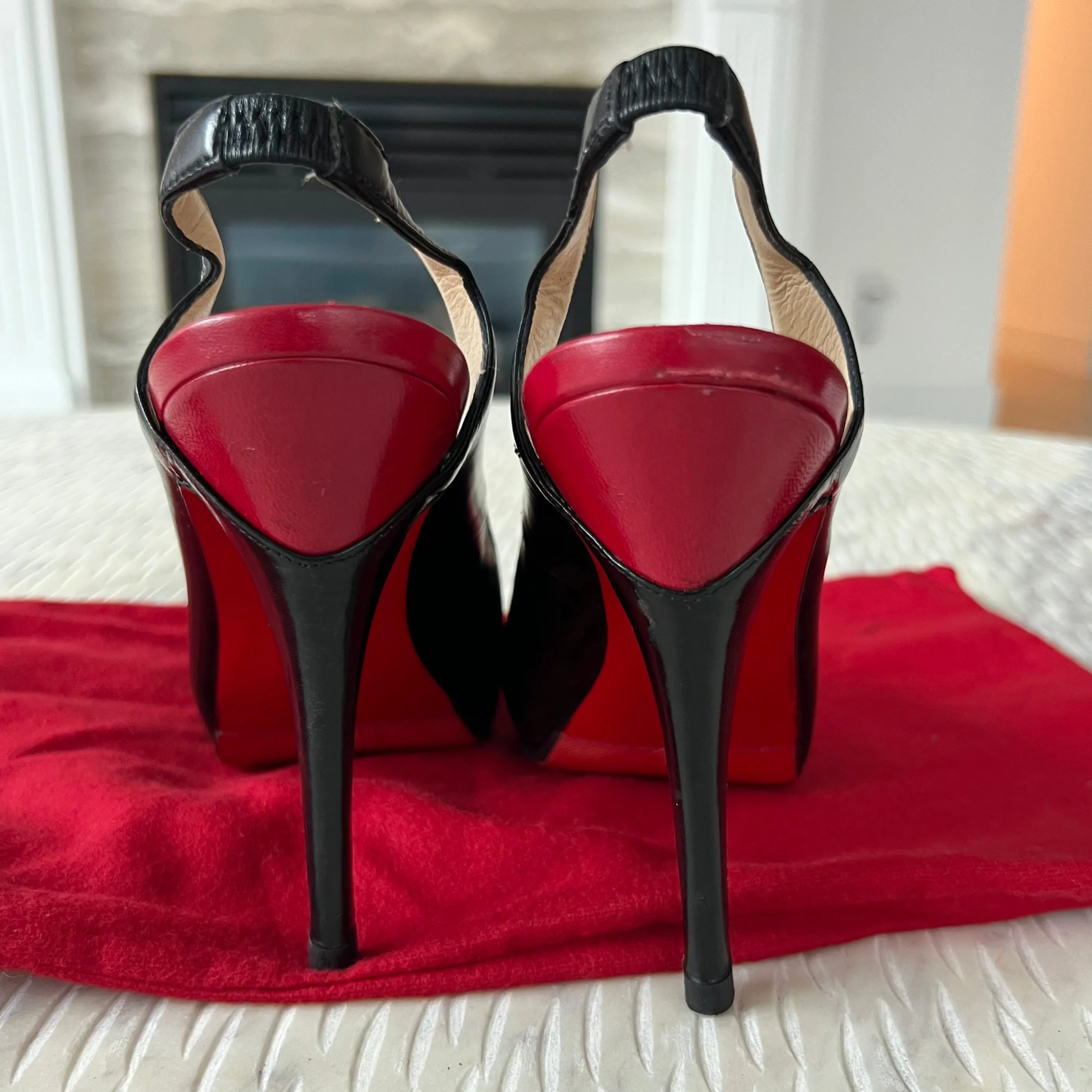 LOUBOUTIN
Black/Red Architex 120mm Calfskin
Peep Toe Slingback Pumps