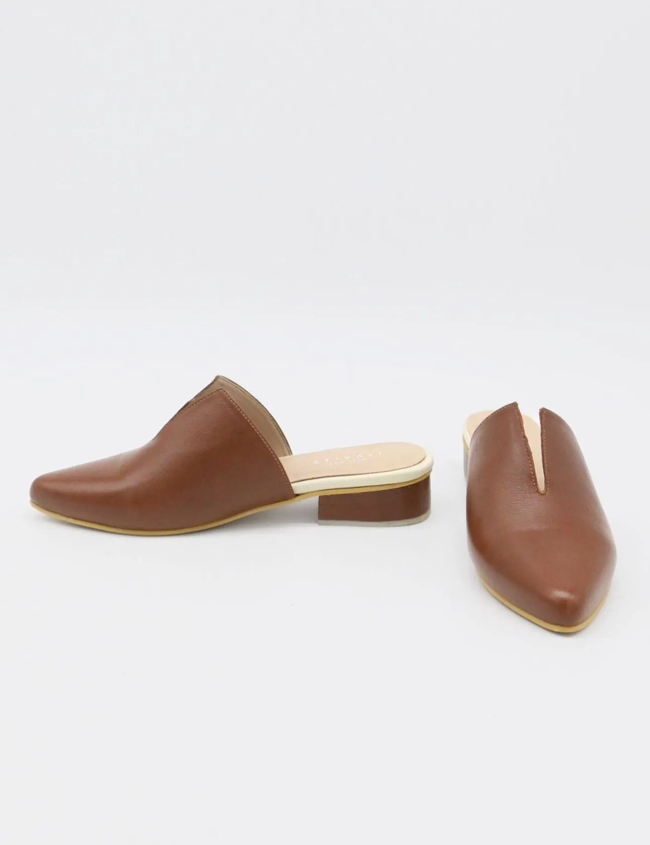 Pijao mules sandals in tan leather womens shoes