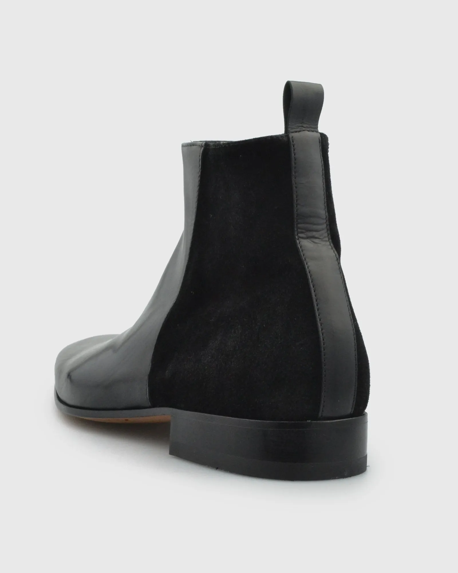 VINCENT & FRANKS VFS24-SUE BLACK ZIP BOOT